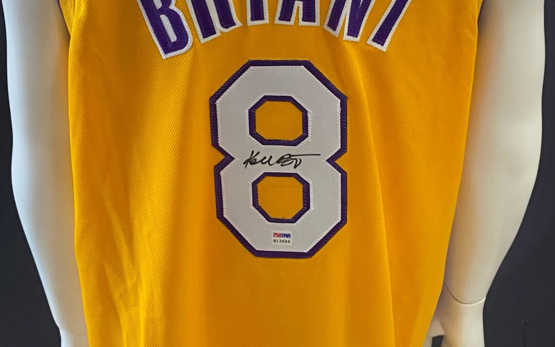 Kobe Bryant Signed yellow Los Angeles Lakers #8 rookie era Jersey BOLD Autograph PSA DNA COA