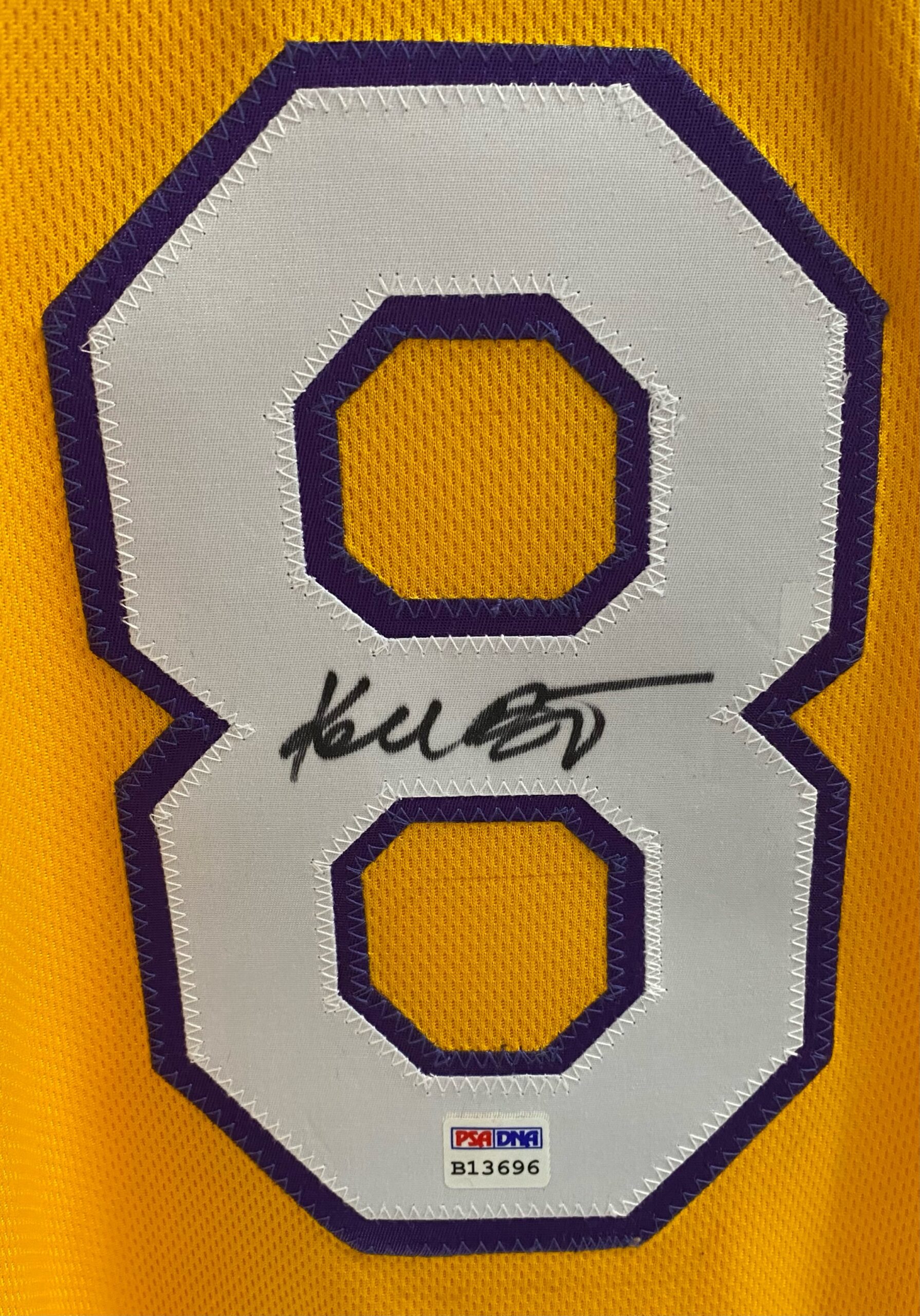 Kobe Bryant Autographed Los Angeles (Yellow #8) Deluxe Framed Jersey -  PSADNA, Beckett Letter