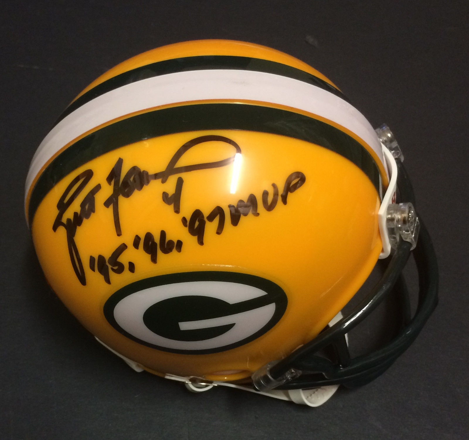 Brett Favre signed Packers mini helmet autograph ins 95 96 97 MVP FAVRE holo COA