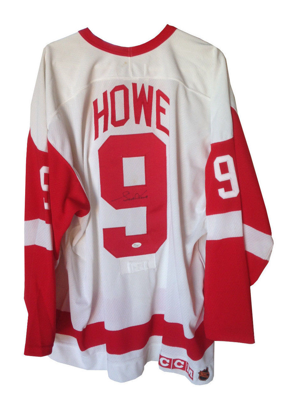 Gordie Howe Signed Red Wings National Hockey League Program (Beckett LOA)