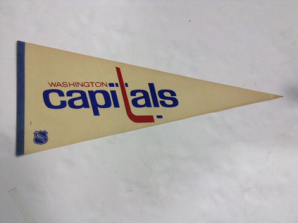 Washington Capitals Original Nhl Licensed hockey  Pennant 1970s vintage  Rare