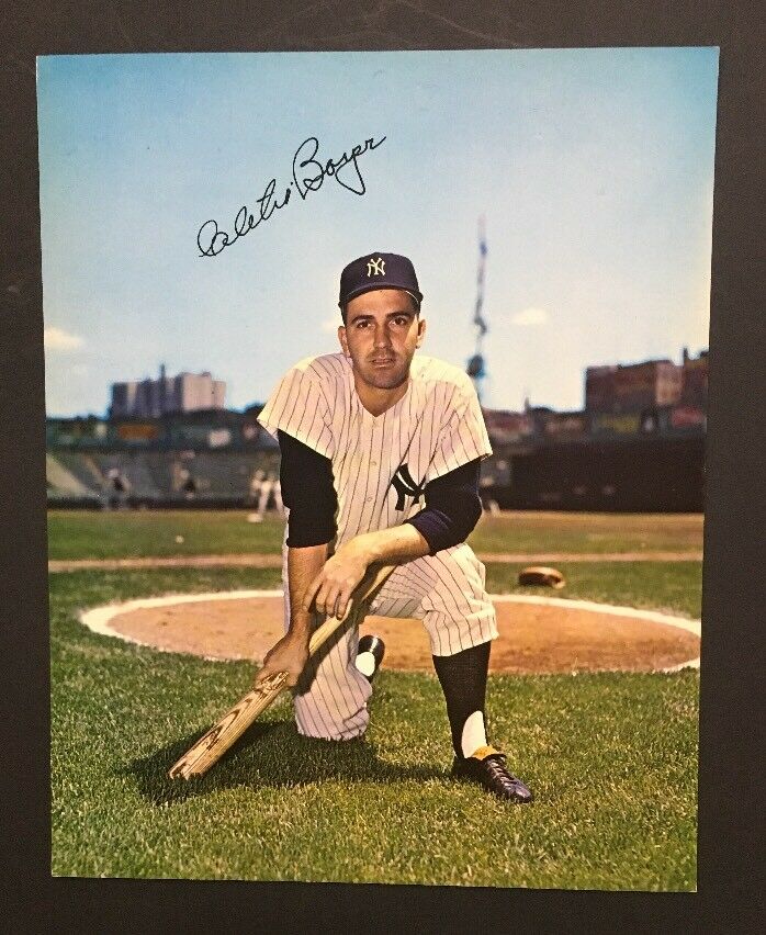 Clete Boyer 1964 Requena Yankee Stadium original 8×10 Photo Facsimile Auto