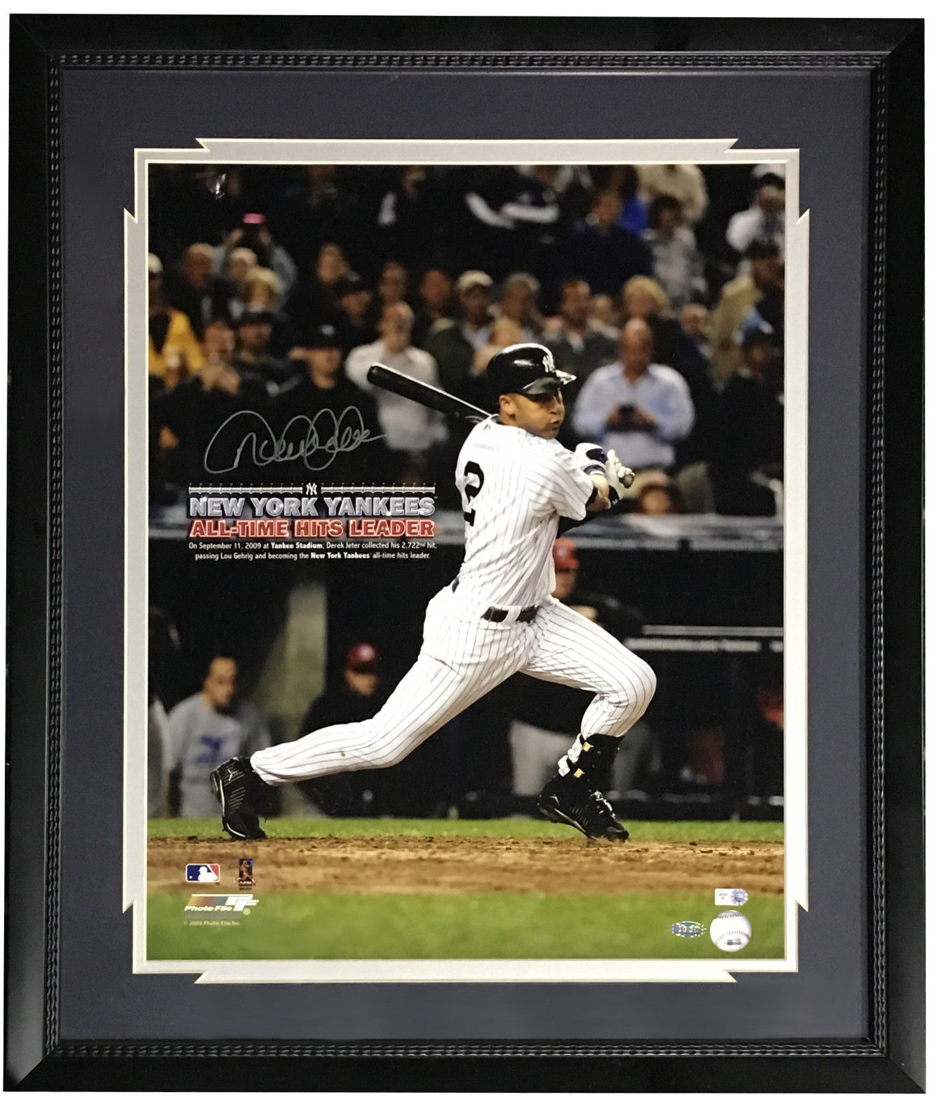 Derek Jeter Yankees Signed 16×20 photo framed Mint autograph Steiner COA
