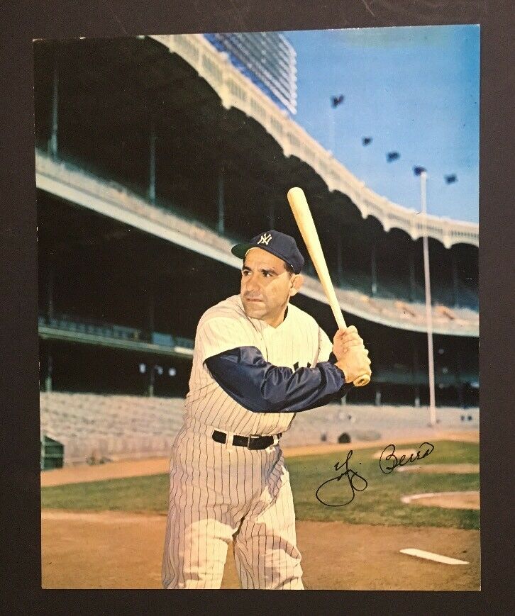 Yogi Berra 1964 Requena Yankee Stadium original 8×10 Photo Facsimile Auto Hof